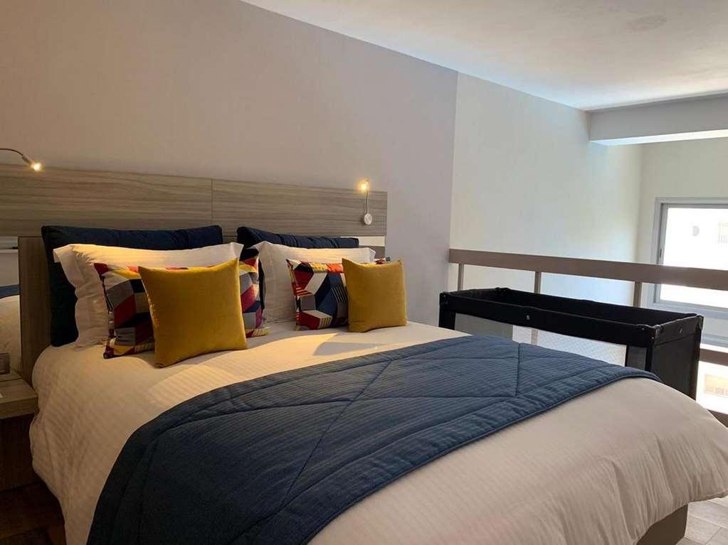 Marina Bay City Center Tangier Room photo